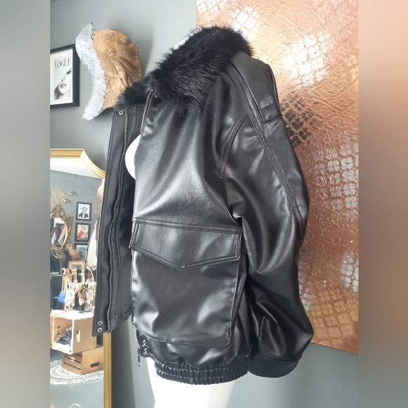 Zara Nwot Black Faux Leather Jacket with Removable Faux Fur Collar - Picture 7 of 16